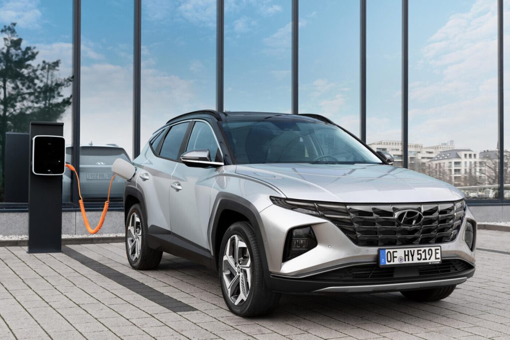 Why Hybrid Cars Are Gaining Popularity Worldwide
